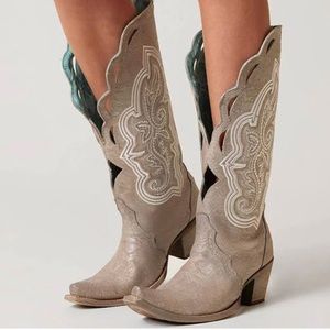 Corral boot size 11 gray wedding